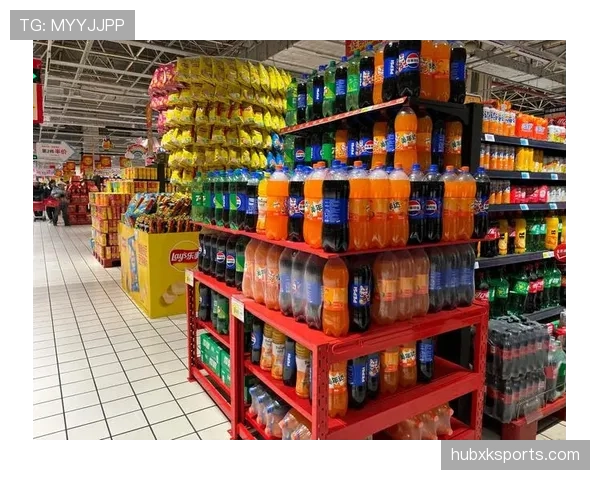 杨瀚森逛超市像大牌走秀，购物车满到能开小店